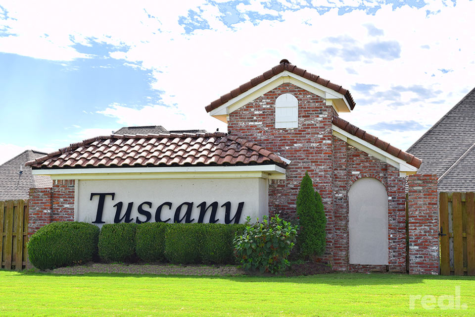 Tuscany Springdale Neighborhood Northwest Arkansas HomeNWA