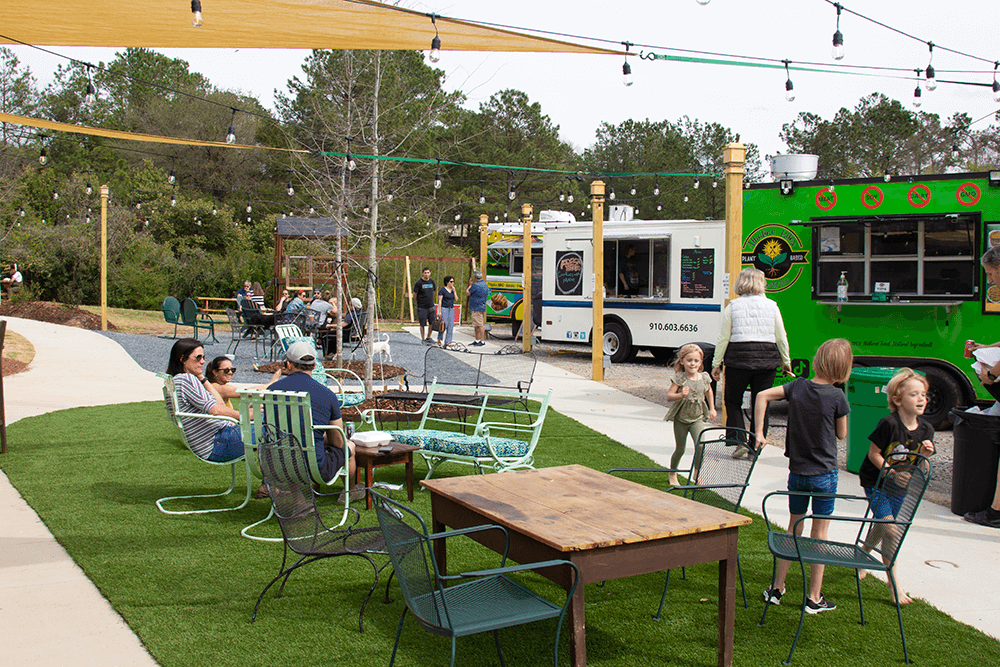 Red's Corner Home of Golf