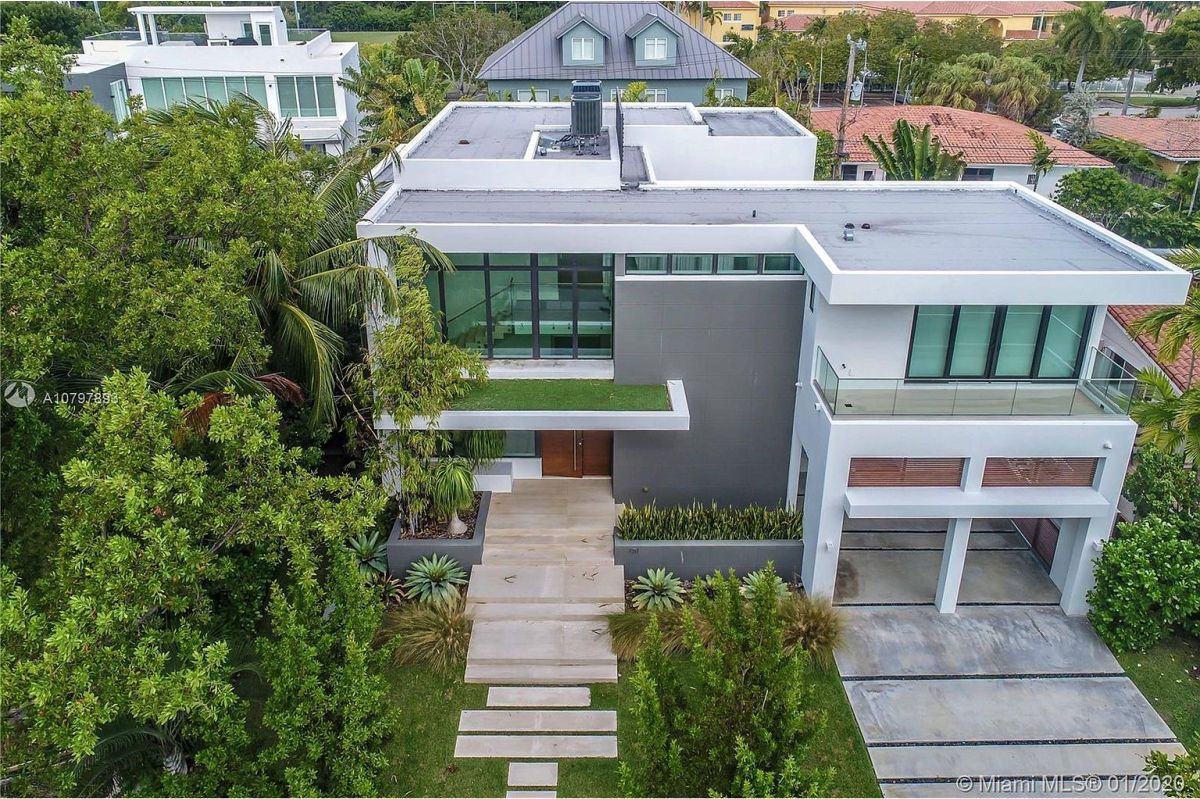 Home Of The Day This Striking Key Biscayne Residence Is On The Market For 4.2Million