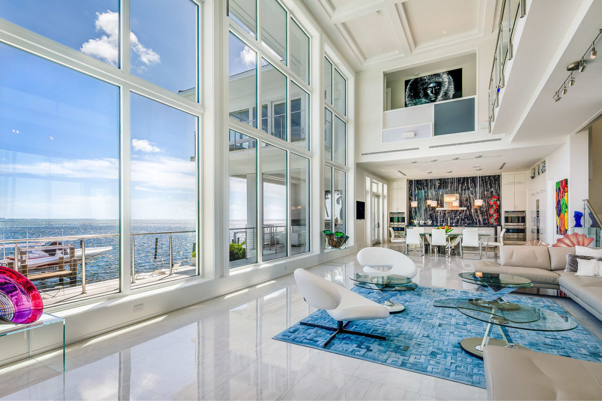 Home Of The Day A Glamorous Bayfront Estate In Coveted Sunrise Harbour