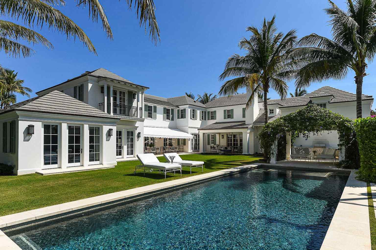 Home Of The Day See Inside This North End Palm Beach Estate