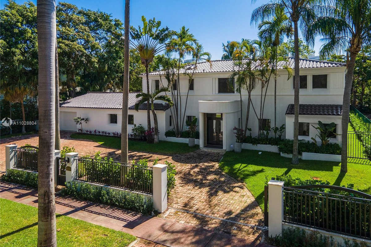 Home Of The Day Luxe Living On Miami Beach's Coveted Pine Tree Drive