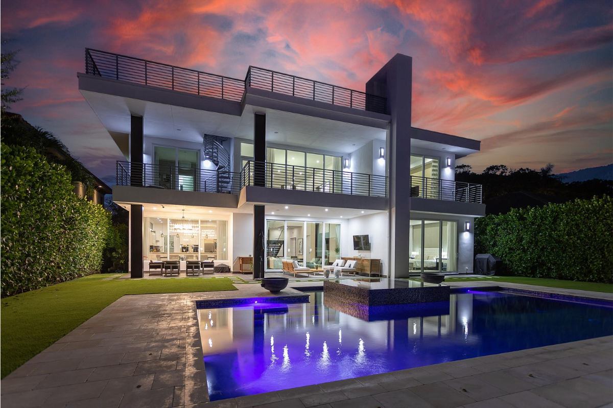 Home Of The Day A Modern Pompano Beach Intracoastal Residence