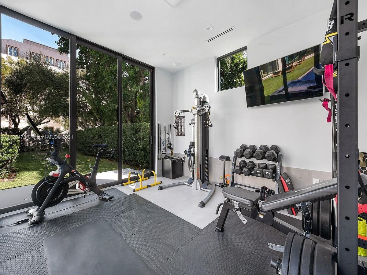 Home Of The Day Modern Luxury In South Miami's Coveted High Pines