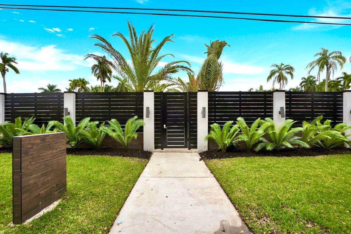 Home Of The Day A Refined 1Acre Luxury Estate In Biscayne Gardens