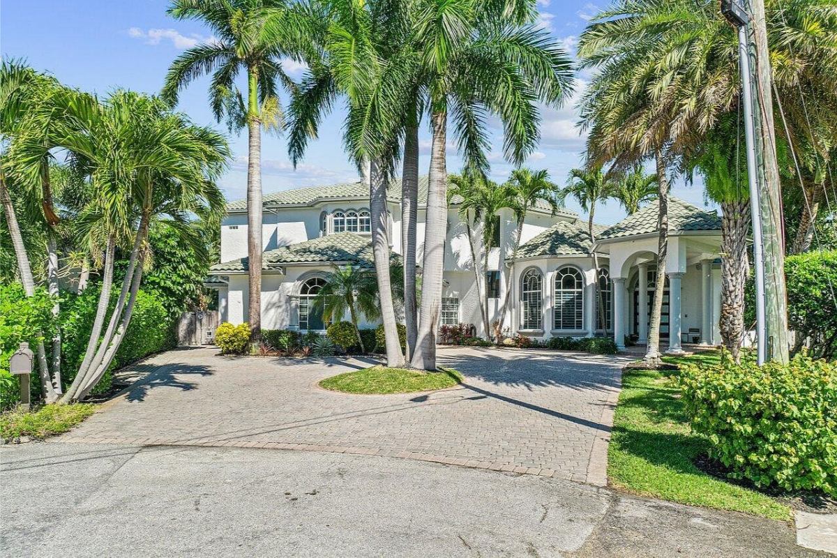 Home Of The Day A Stunning Point Lot Estate Home In Delray Beach, FL