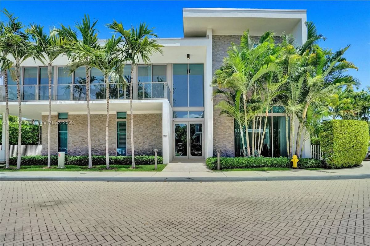 Home Of The Day A Luxury Villa at Oceana Key Biscayne
