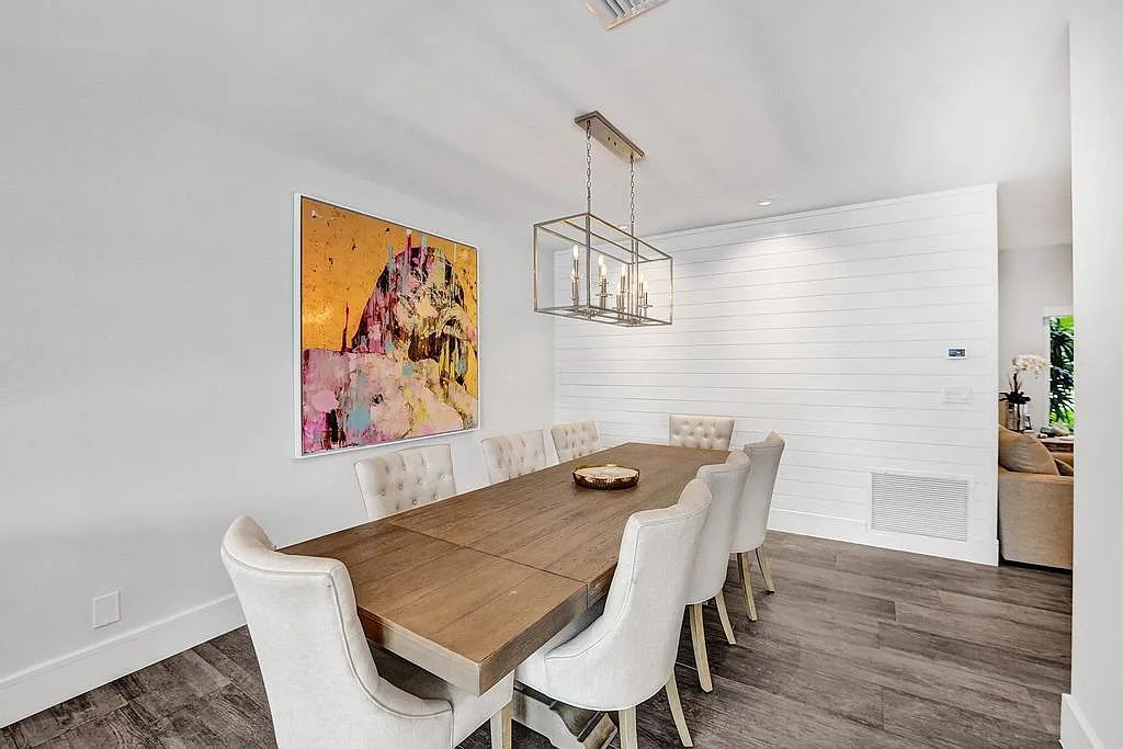 Home Of The Day Modern Waterfront Luxury On Exclusive Stillwater Drive