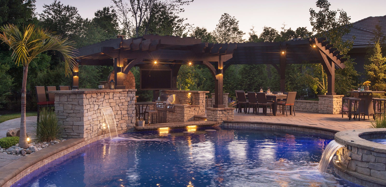 Tropical Paradise Kansas City Homes & Style