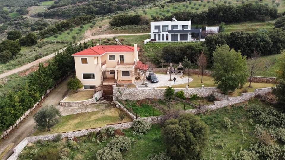 Detached House Patra, Greece HOMESXHIBITION