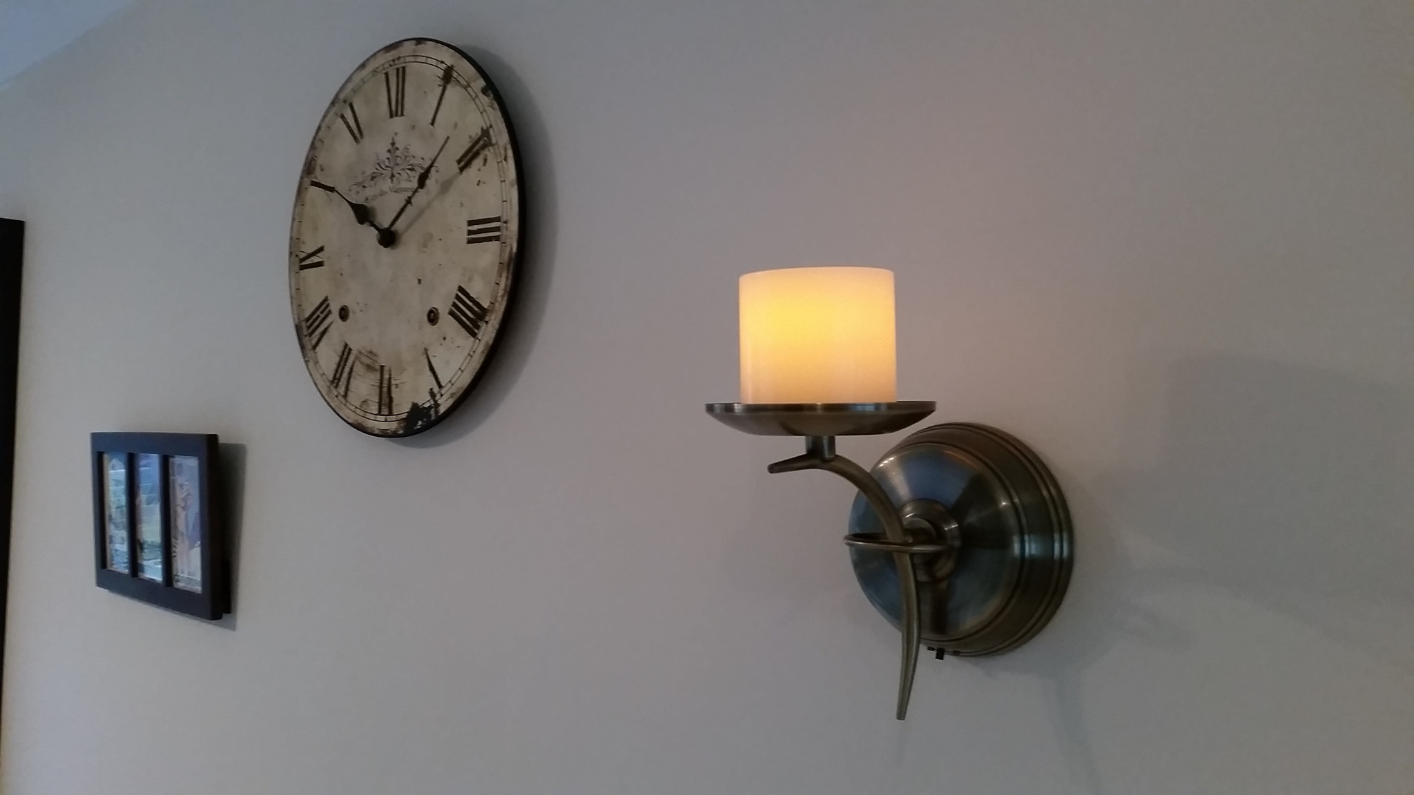 Battery Operated Sconce HomesFeed