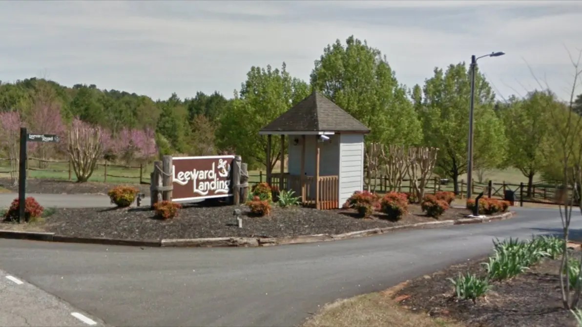 Leeward Landing Townhomes Lake Hartwell For Sale Anderson SC James