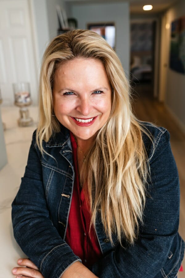 What to Know About a Color Consultant Key Tips