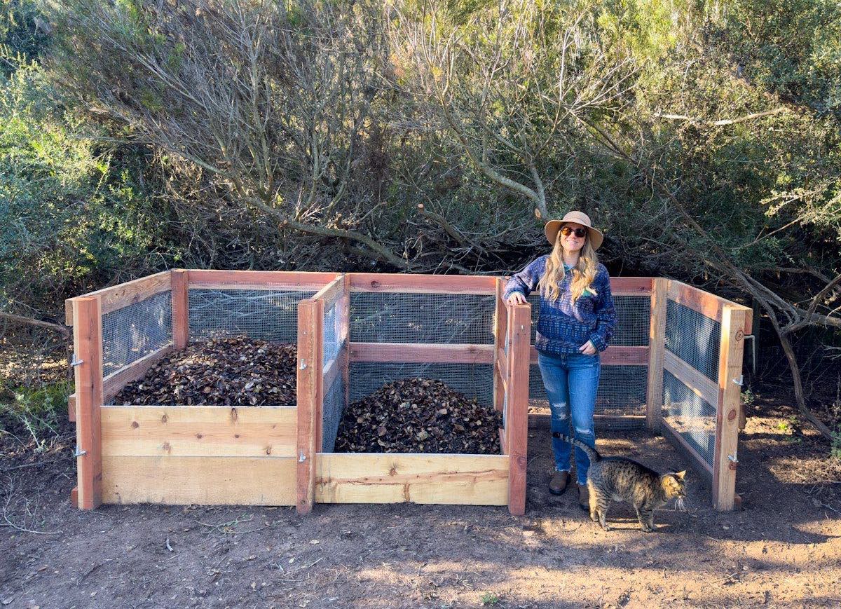 How to Build a Compost Bin StepbyStep Guide with Photos Homestead