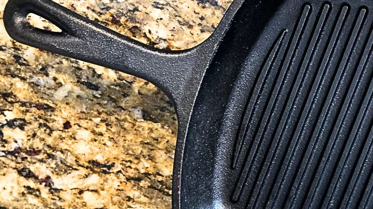 cast iron pan