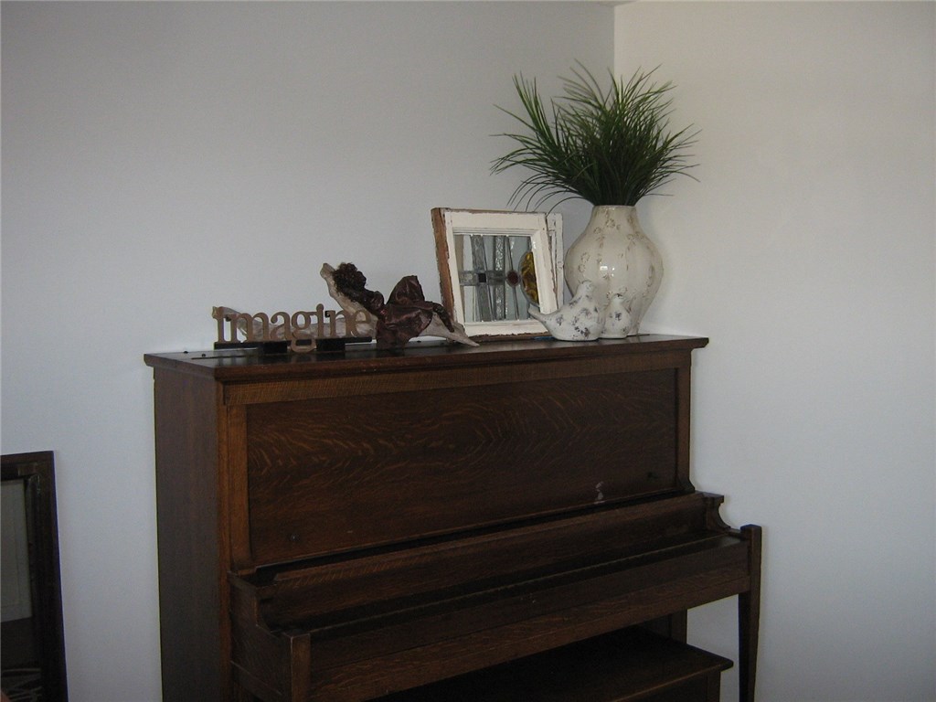 Homes for Sale in North West, High River, Alberta HomestocHomestoc