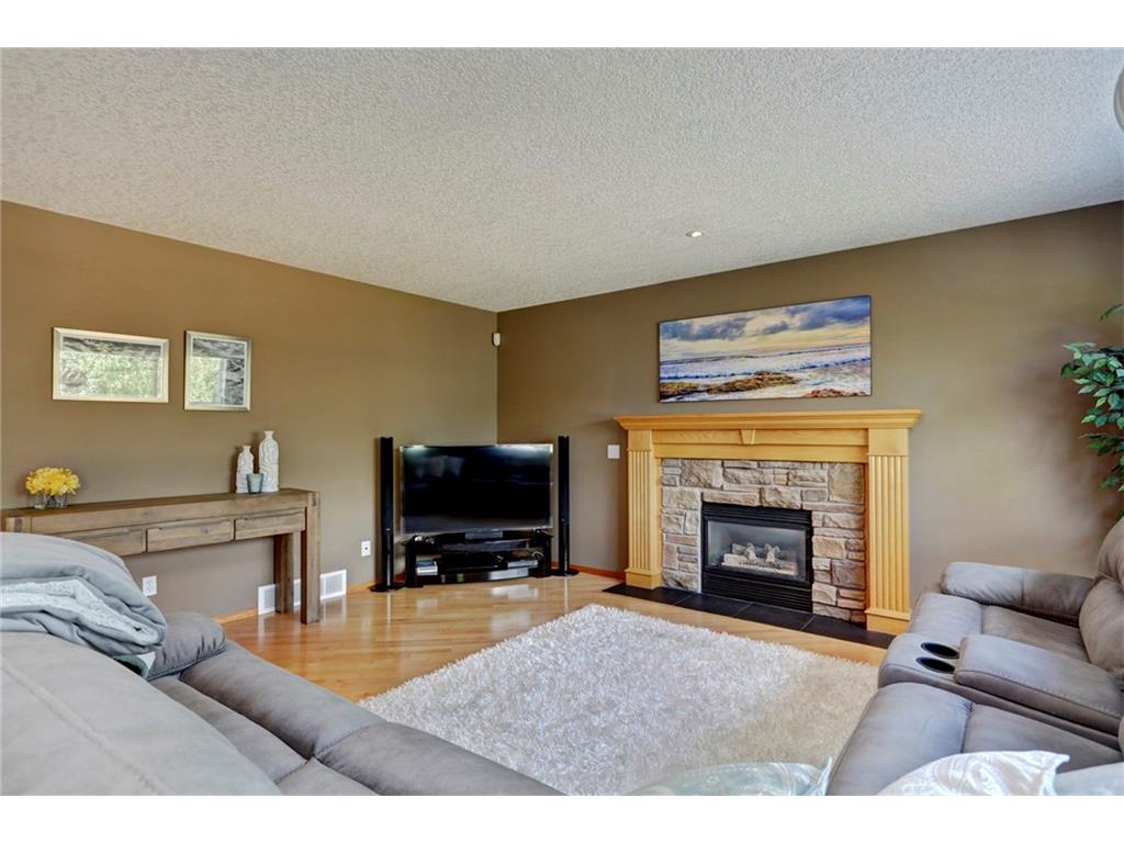 Home for Sale in McKenzie Lake, Calgary, Alberta HomestocHomestoc