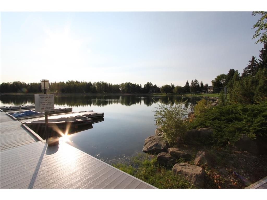 Spacious townhouse in the beautifully kept secure gated complex of