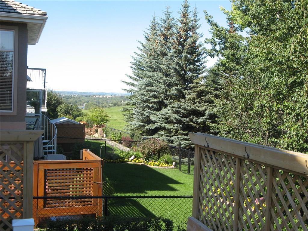 Home for Sale in McKenzie Lake, Calgary, Alberta HomestocHomestoc