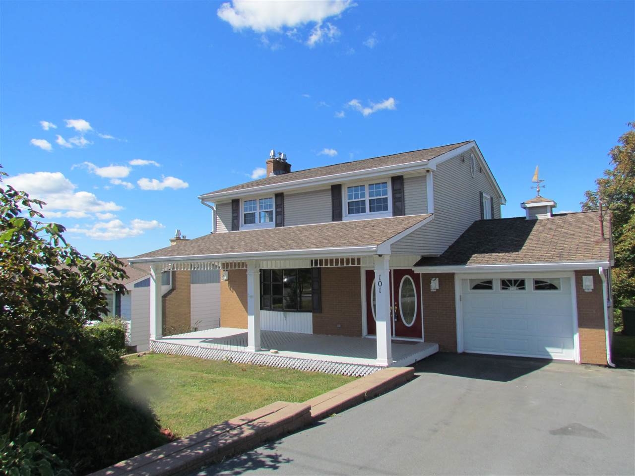 101 Dorothea Drive, Dartmouth, NS, Canada HomestocHomestoc