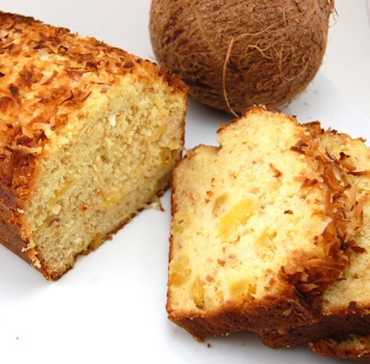 Coconut Pineapple Bread homesweethomecookin