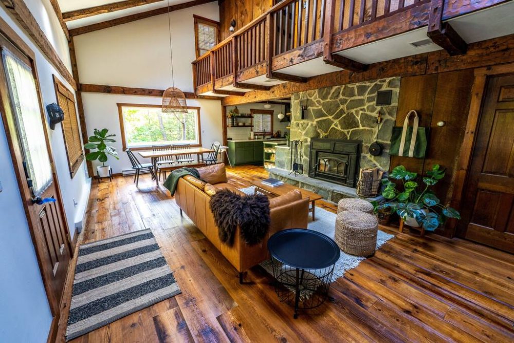 Catskills Cabin on the Creek Rustic/Modern Cabin with Wood Stove & 15