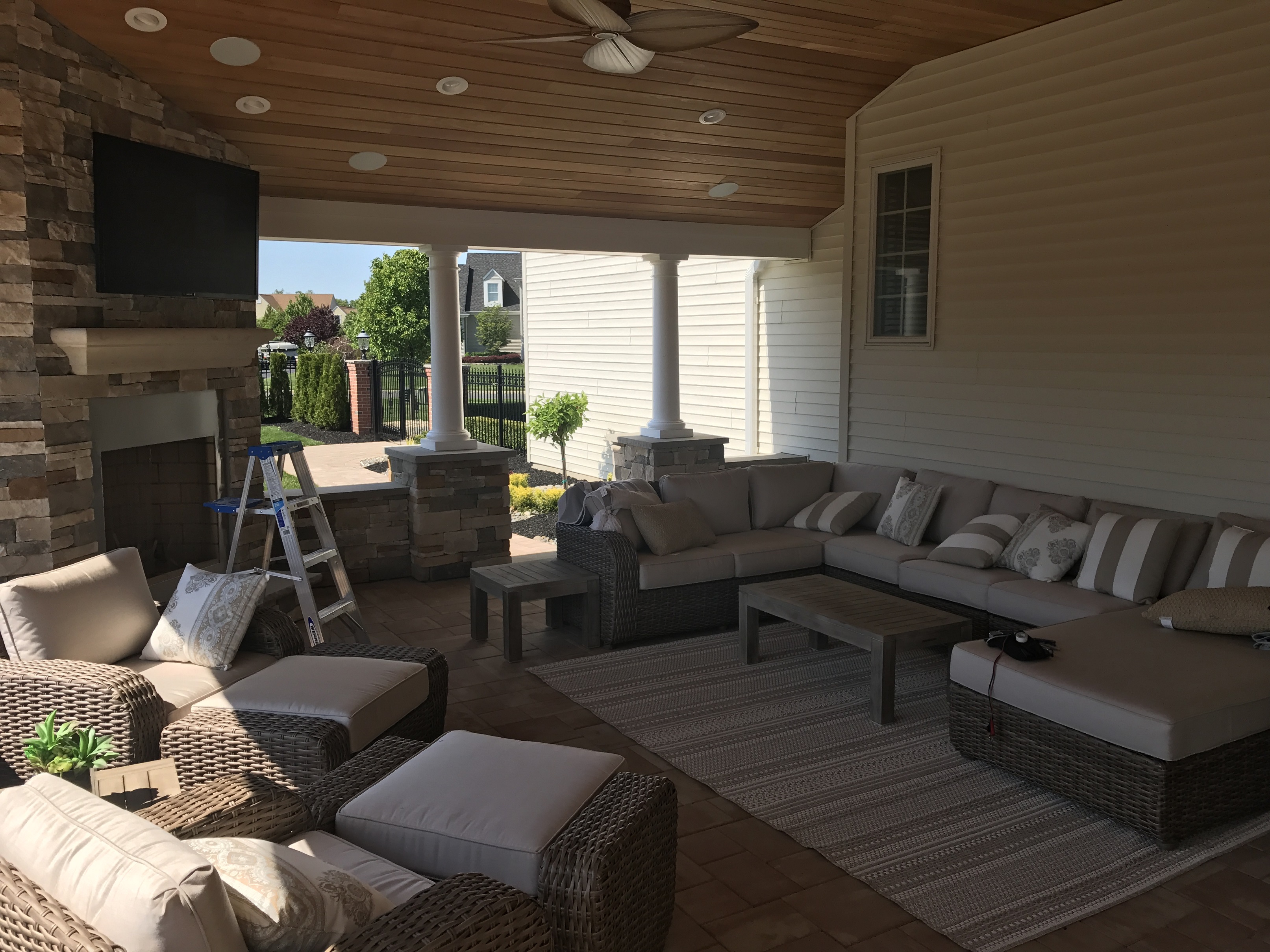 OUTDOOR HOME THEATERS Home Theatre Connection