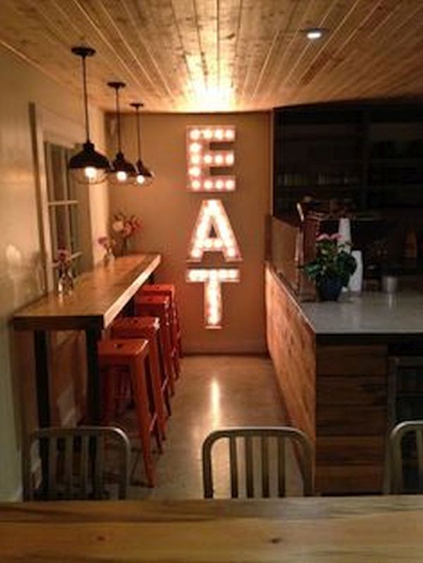 Incorporating stunning vintage marquee lights into your home décor