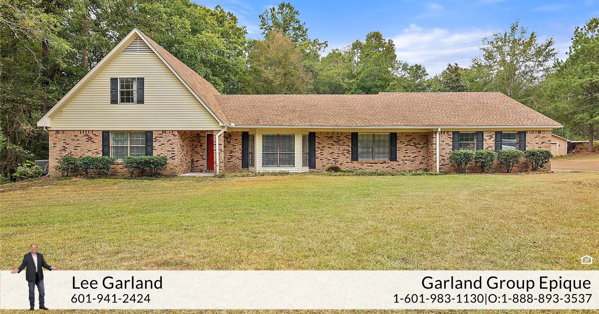 1597 Old Lake Rd, Brandon, MS 39042