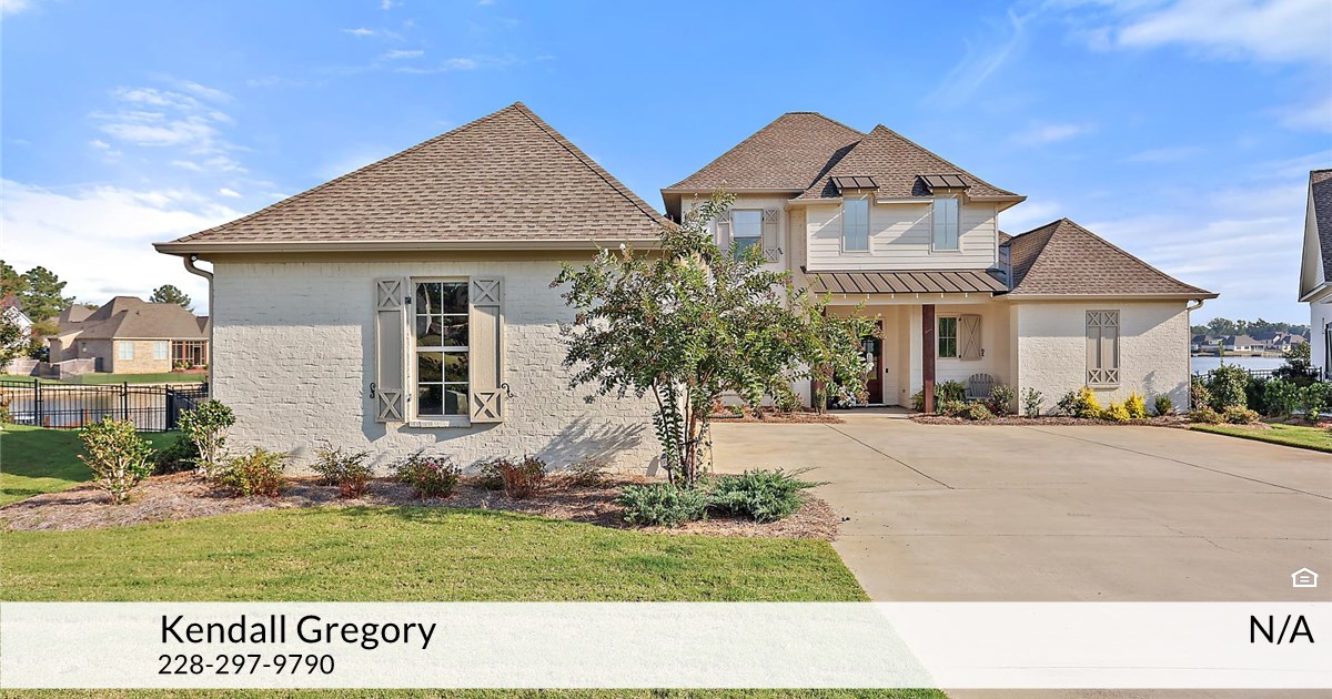 102 Lake Cove, Madison, MS 39110