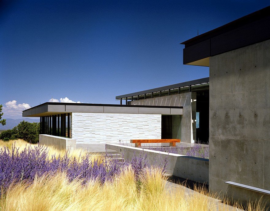 Santa Fe House Designed for Living with a Contemporary Art Collection