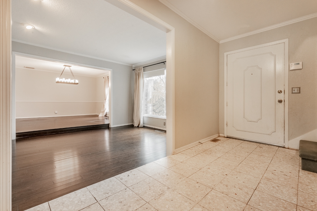 Rental Listing for 3024 Hemingford Lane Homeworx Sales & Leasing