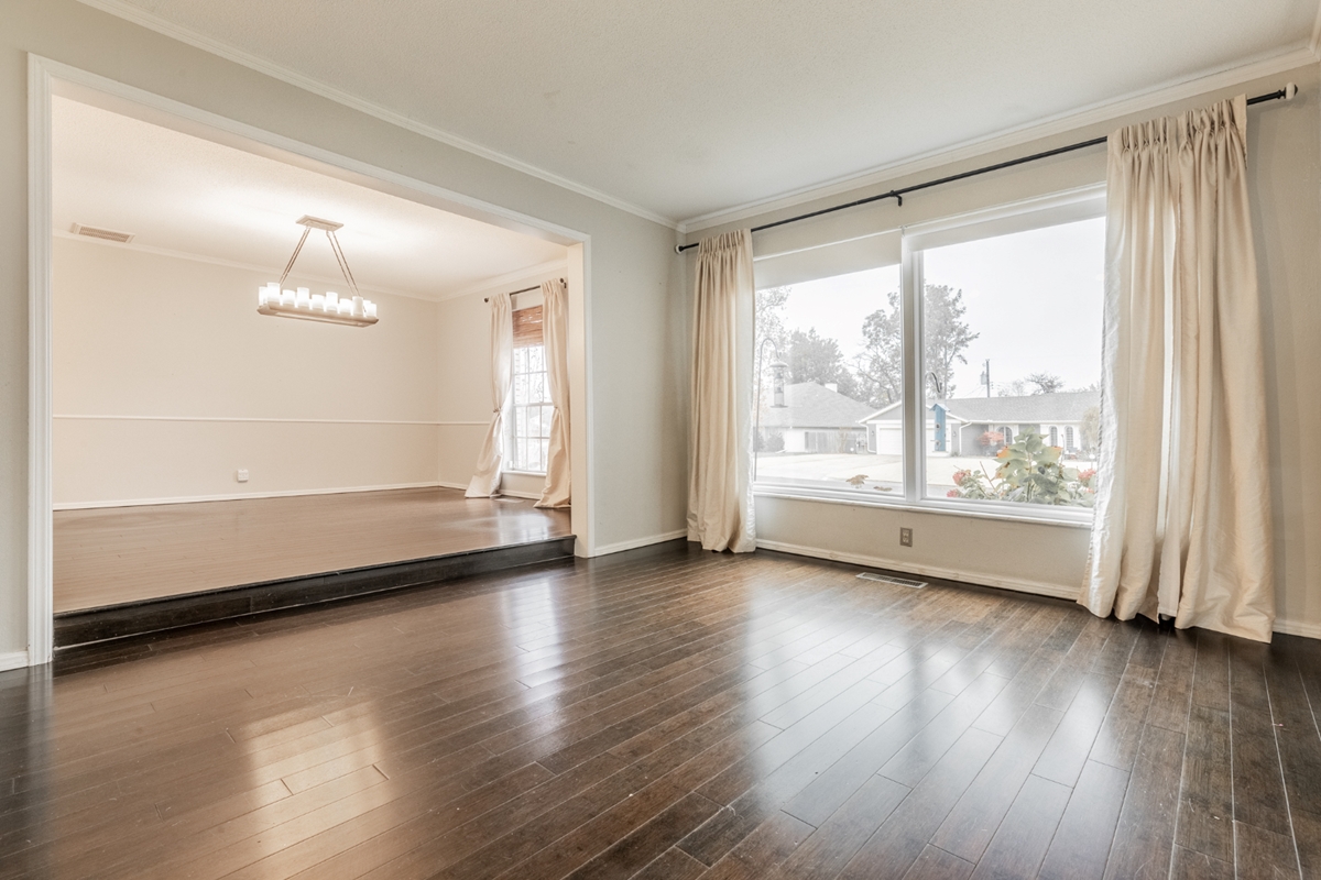 Rental Listing for 3024 Hemingford Lane Homeworx Sales & Leasing