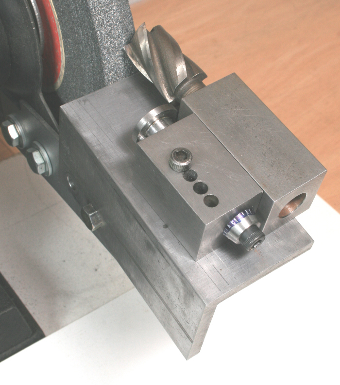 Sharpening End Mills 4