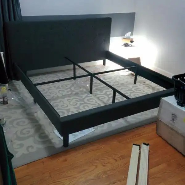 ZINUS Shalini Upholstered Platform Bed Review (Tested) 2023