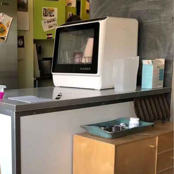 5 SpaceSaving Ways to Incorporate a Portable Dishwasher in Your Kitchen