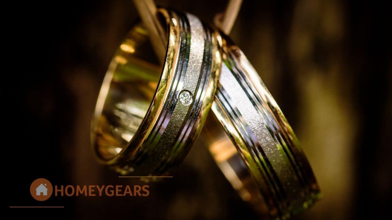 How To Make A Ring Bigger At Home Without Tools? 6 Best Tips
