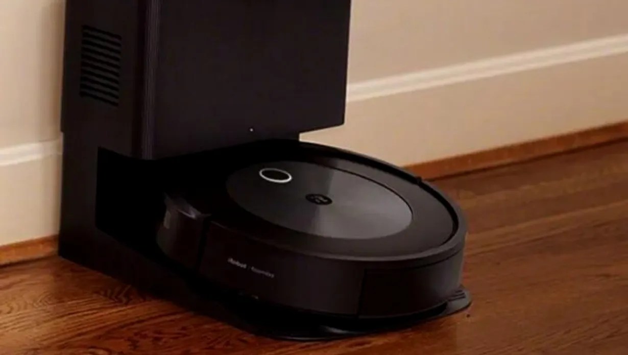 How to Know if Roomba is Charging? Information)