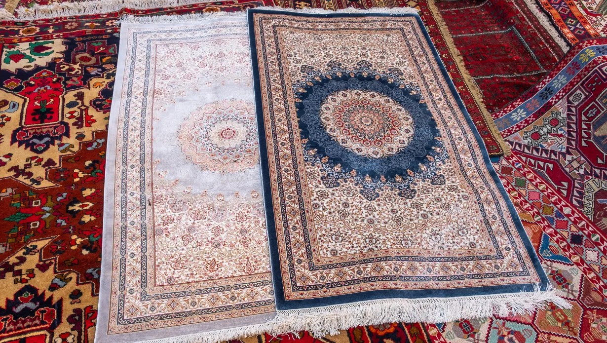 How to Clean a Silk Rug the Safe Way? Cleaning Tips