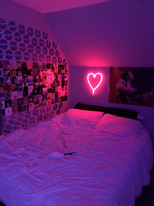 10 Ideas To Decorate Your Baddie Aesthetic Room With LED Lights