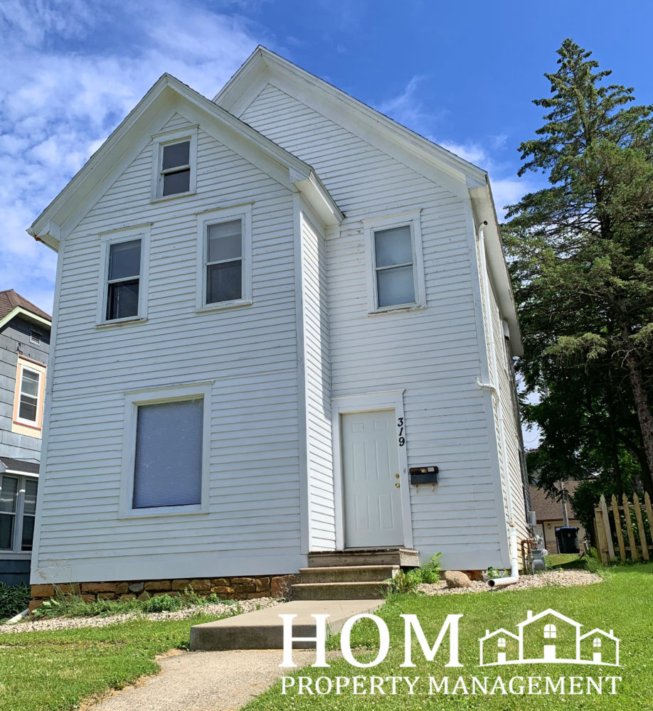 5 Bedroom 319 W. Pleasant St, Mankato MN Available August 2025 HOM
