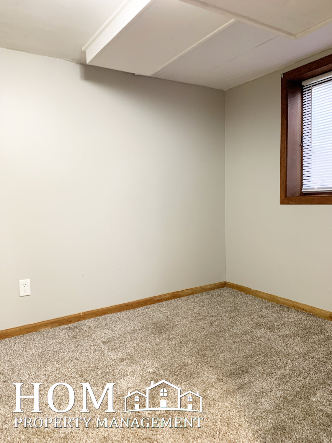 2 Bedroom 630 Lyndale St. 3, North Mankato Available November 2025