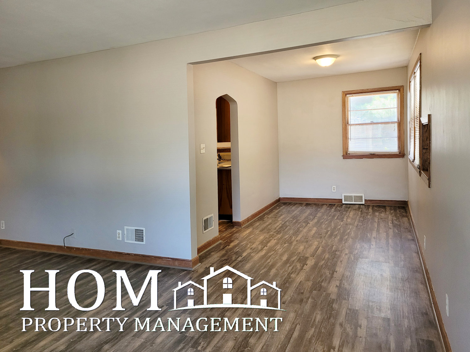5 Bedroom 802 Carney Ave, Mankato MN Available August 1, 2025 HOM Property Management