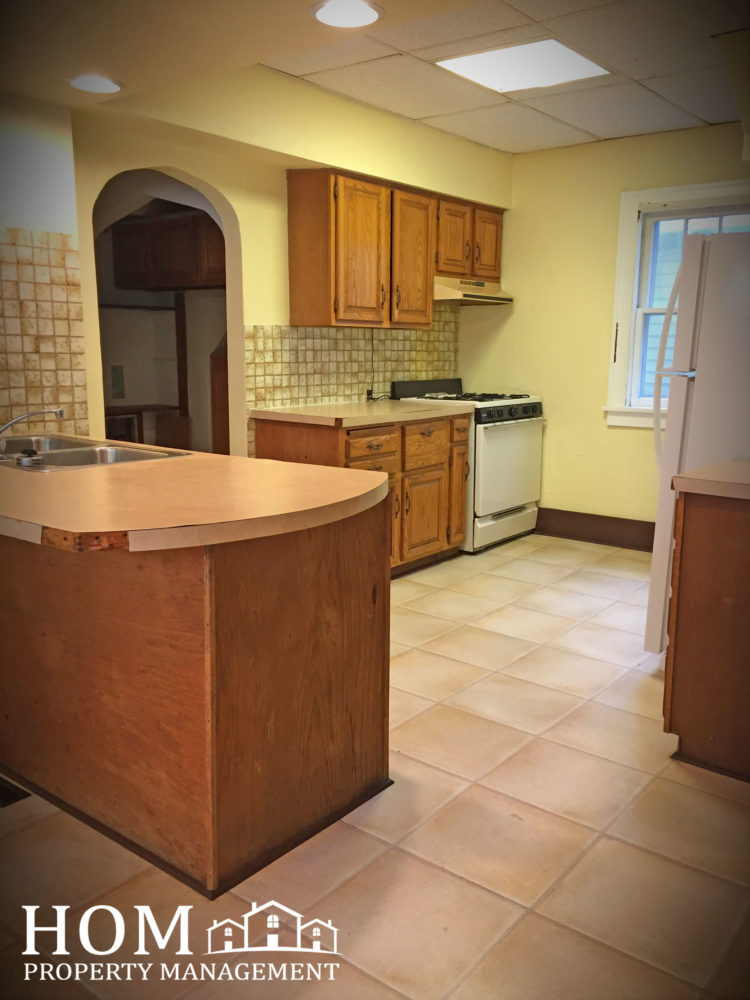 3 Bedroom 318 State St. Mankato MN Available August 1, 2025 HOM