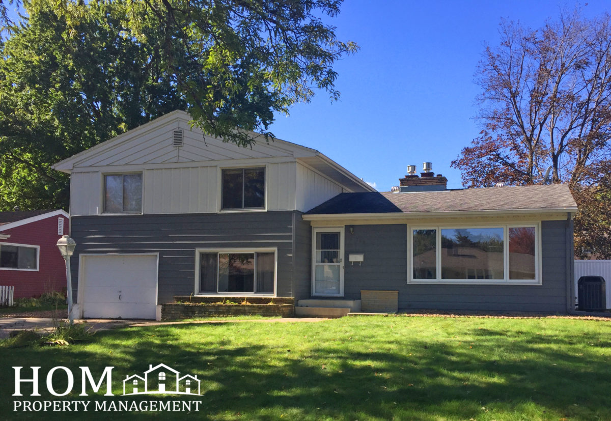 4 Bedroom 128 S. Redwood Dr, Mankato October 2025 HOM Property