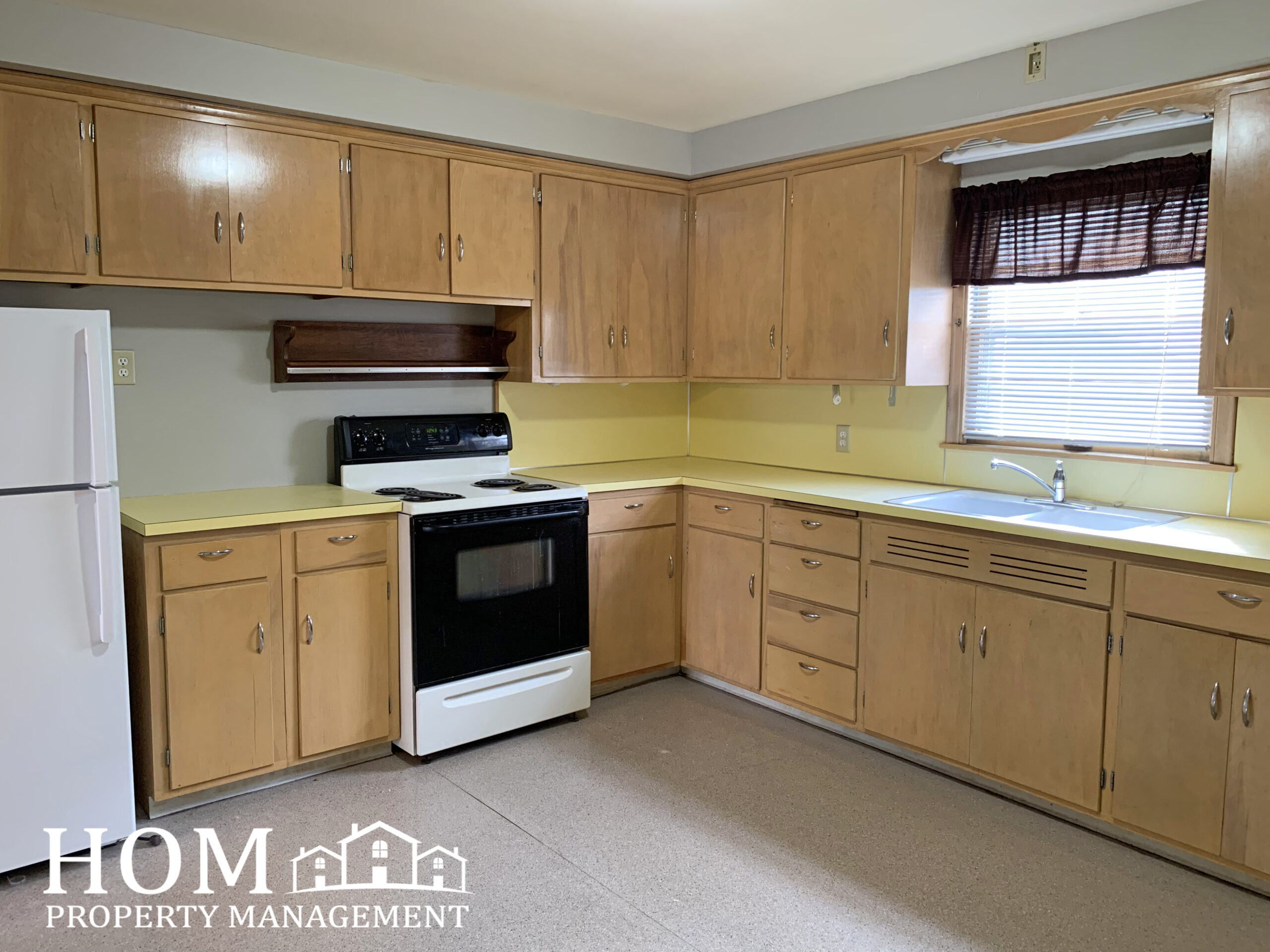 2 Bedroom 225 E. Spring St 1, Mankato Available May 2025 HOM