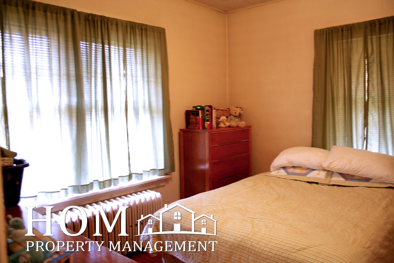 1 Bedroom 722 S. Broad St. 1, Mankato Available May 2025 HOM