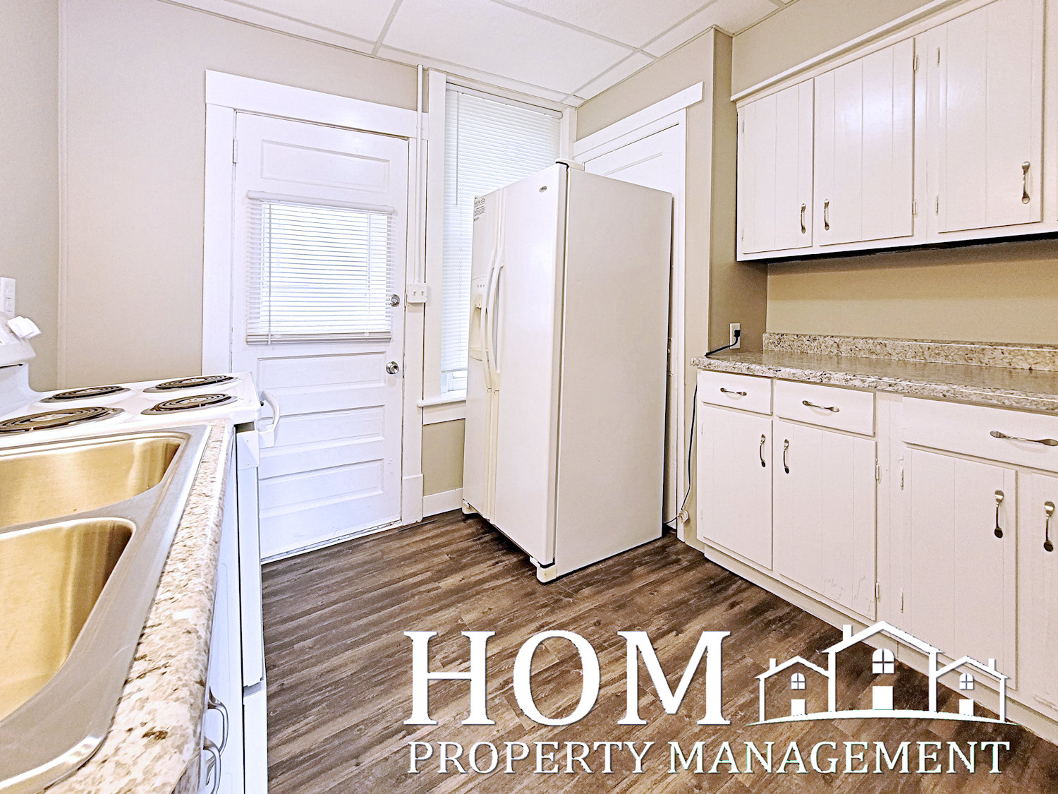 1 Bedroom 804 N. Broad St 1, Mankato MN Available July 1, 2024