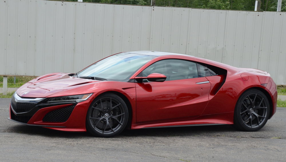 Drag Racing the 2017 Acura NSX It is Seriously Fast HondaTech