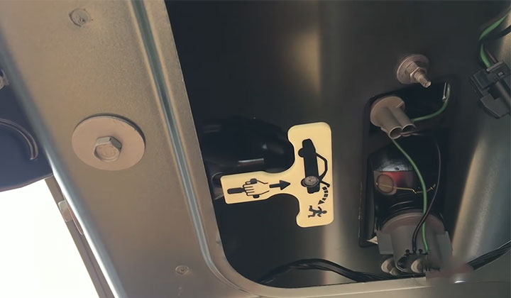 How To Open Honda Civic Trunk Without Key? - Honda The Other Side